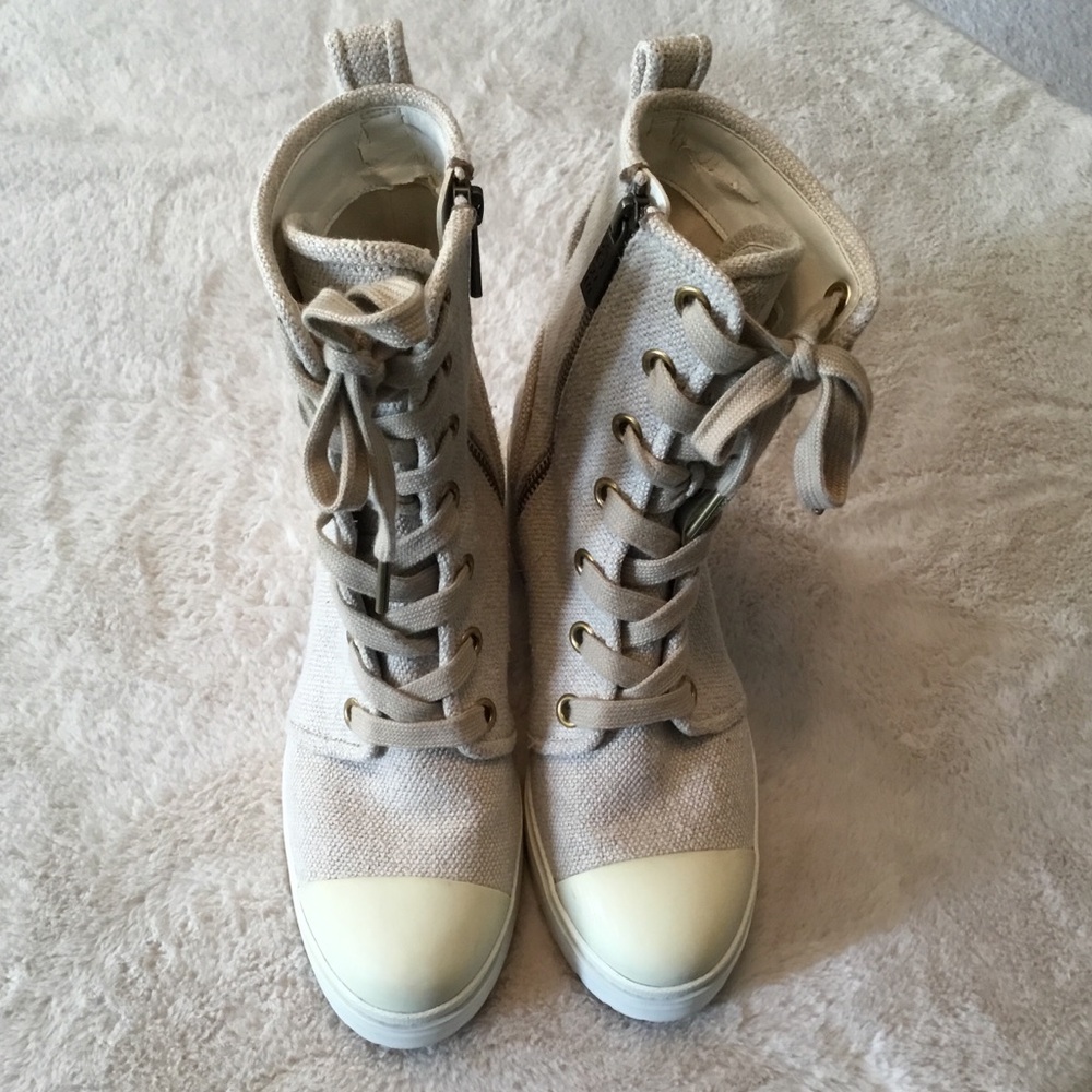 Michael Kors Corey Beige Textile & Rubber Combat Boots - 6 - Picture 2 of 10